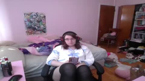 Snapshot of ariathebrat chatting on June 2026 09:18:02 PM Ariathebrat online show from June 2026 09:18:02 PM