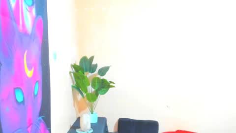 VAL online show from February 2025 01:47:01 AM