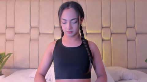 Welcome to Ari room online show from July 2026 08:00:01 PM