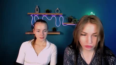 Snapshot of ariel_shadow chatting on November 2025 09:43:02 AM ariel_shadow online show from November 2025 09:43:02 AM