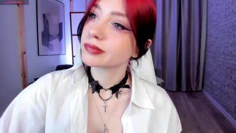 Snapshot of arielabradberry chatting on February 2025 04:47:01 PM Ariel online show from February 2025 04:47:01 PM