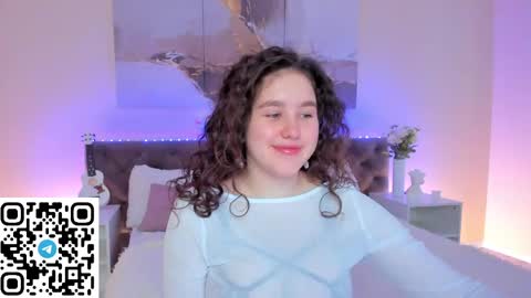 Snapshot of ariella_sol chatting on December 2024 07:21:01 AM Ariella GTM3 Tue Wed Thu Fri Sat 0400 am-1030pm online show from December 2024 07:21:01 AM