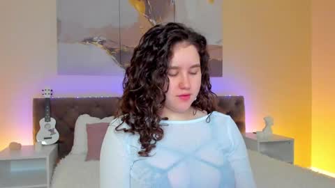 Snapshot of ariella_sol chatting on December 2024 01:07:02 AM Ariella GTM3 Tue Wed Thu Fri Sat 0400 am-1030pm online show from December 2024 01:07:02 AM