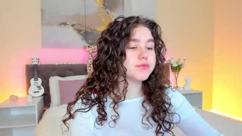 Snapshot of ariella_sol chatting on December 2024 01:07:01 AM Ariella GTM3 Tue Wed Thu Fri Sat 0400 am-1030pm online show from December 2024 01:07:01 AM
