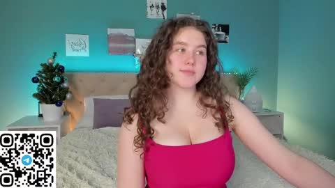 Snapshot of ariella_sol chatting on December 2024 02:38:02 PM Ariella GTM3 Tue Wed Thu Fri Sat 0400 am-1030pm online show from December 2024 02:38:02 PM
