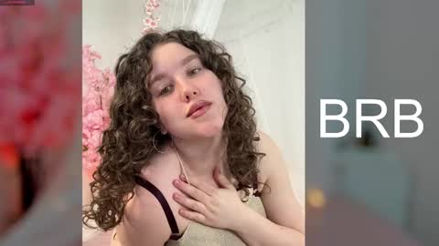 Snapshot of ariella_sol chatting on January 2025 08:07:02 AM Ariella GTM3 Tue Wed Thu Fri Sat 0400 am-1030pm online show from January 2025 08:07:02 AM