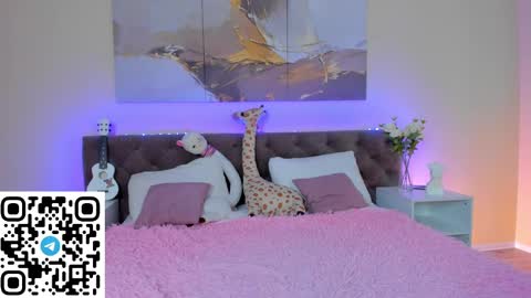 Snapshot of ariella_sol chatting on January 2025 07:05:01 AM Ariella GTM3 Tue Wed Thu Fri Sat 0400 am-1030pm online show from January 2025 07:05:01 AM