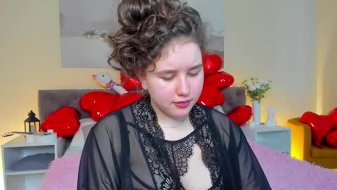 Snapshot of ariella_sol chatting on February 2025 04:09:02 AM Ariella GTM3 Tue Wed Thu Fri Sat 0400 am-1030pm online show from February 2025 04:09:02 AM