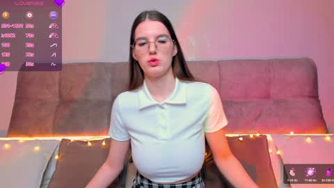 Snapshot of ariellateska chatting on December 2024 03:44:02 AM Ariella online show from December 2024 03:44:02 AM