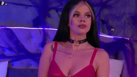 Snapshot of ariellsweety chatting on October 2025 07:07:02 PM Ariell online show from October 2025 07:07:02 PM