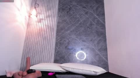 Ariel  online show from December 2024 03:33:02 PM