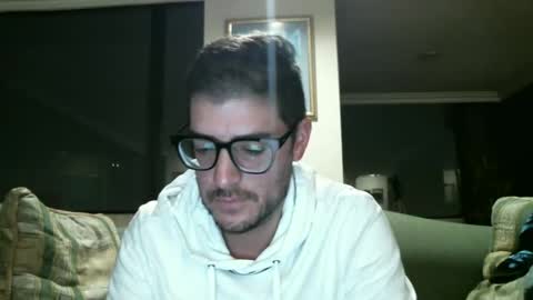 Snapshot of arielsinho chatting on January 2025 05:03:02 AM Anon online show from January 2025 05:03:02 AM