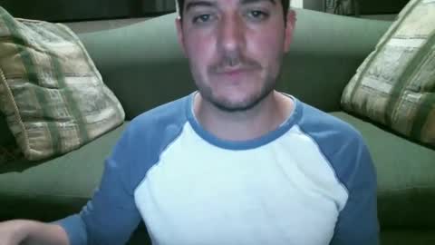 Snapshot of arielsinho chatting on March 2025 12:00:01 AM Anon online show from March 2025 12:00:01 AM