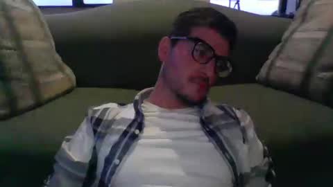 Snapshot of arielsinho chatting on March 2025 11:27:02 PM Anon online show from March 2025 11:27:02 PM