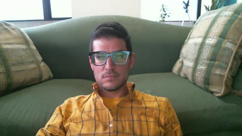 Snapshot of arielsinho chatting on September 2025 10:43:02 PM Anon online show from September 2025 10:43:02 PM