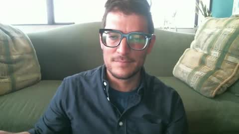 Snapshot of arielsinho chatting on November 2025 10:30:02 PM Anon online show from November 2025 10:30:02 PM