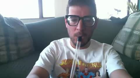 Snapshot of arielsinho chatting on December 2025 06:59:02 PM Anon online show from December 2025 06:59:02 PM