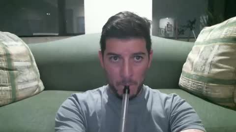 Snapshot of arielsinho chatting on January 2026 04:59:01 AM Anon online show from January 2026 04:59:01 AM