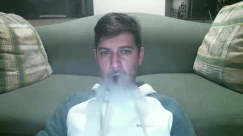 Snapshot of arielsinho chatting on January 2026 05:21:01 AM Anon online show from January 2026 05:21:01 AM