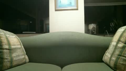 Snapshot of arielsinho chatting on January 2026 04:17:01 AM Anon online show from January 2026 04:17:01 AM