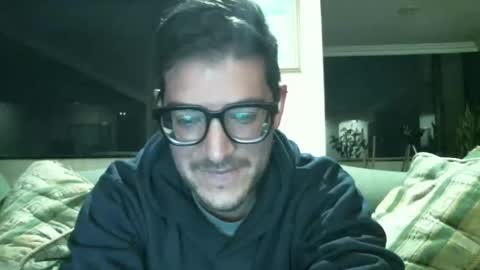 Snapshot of arielsinho chatting on May 2026 06:10:02 AM Anon online show from May 2026 06:10:02 AM