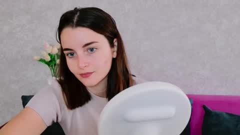 arielstonks_lovee online show from September 2025 05:09:01 AM