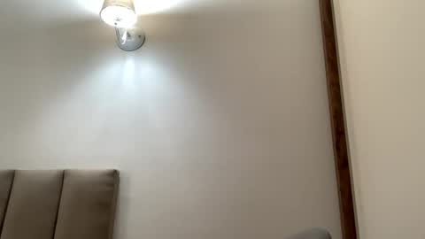 arielstonks_lovee online show from February 2026 07:19:01 AM