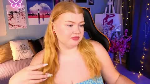 Snapshot of ariettaheart chatting on April 2026 06:03:02 PM Adele online show from April 2026 06:03:02 PM