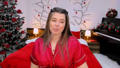 Ari online show from December 2024 05:10:02 PM