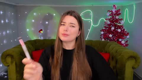 Ari online show from December 2024 12:16:02 PM