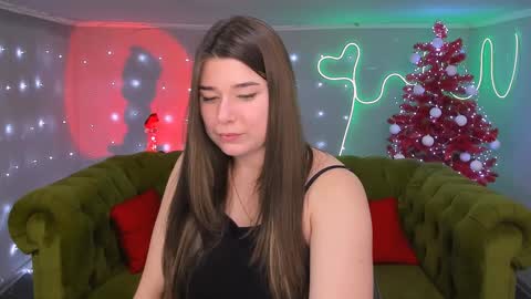 Ari online show from December 2024 05:33:02 PM