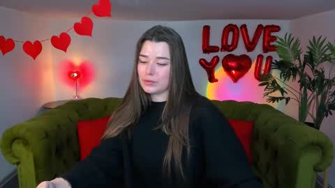 Ari online show from February 2025 08:33:01 PM