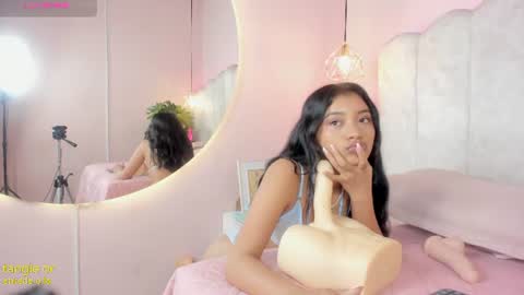 Ari Star  online show from July 2026 04:19:01 AM