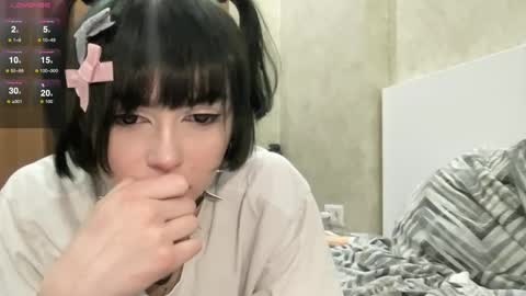 Snapshot of arina_rose chatting on March 2025 09:25:02 PM Arinka online show from March 2025 09:25:02 PM