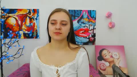 Snapshot of arinabelle chatting on February 2026 02:01:02 AM arinabelle online show from February 2026 02:01:02 AM