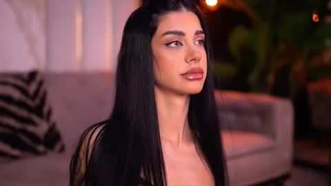 Arina online show from October 2025 05:56:01 PM