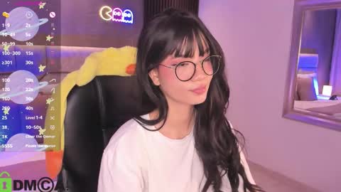 Snapshot of arinextdoor chatting on September 2025 10:42:01 PM Ari online show from September 2025 10:42:01 PM