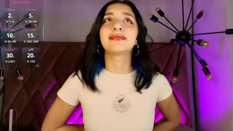 Snapshot of aris_suarez chatting on May 2026 04:40:01 AM Aris Suarez online show from May 2026 04:40:01 AM
