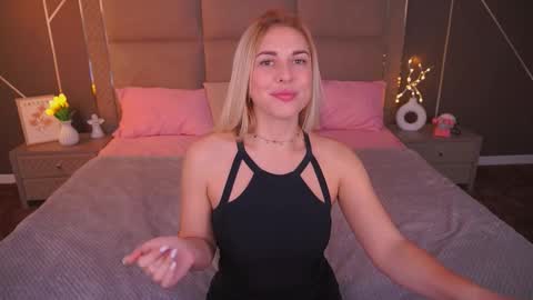 Arishka online show from November 2025 07:18:01 AM