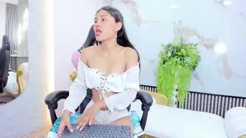 A R I S   online show from July 2026 06:32:02 PM