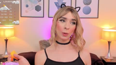 Snapshot of arivega chatting on February 2025 04:33:02 AM Nice to meet you thumb up me please its important I LOOK MY BIO DOWN online show from February 2025 04:33:02 AM