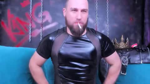 Armando online show from November 2025 03:05:01 AM