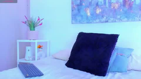   online show from March 2026 03:34:01 AM