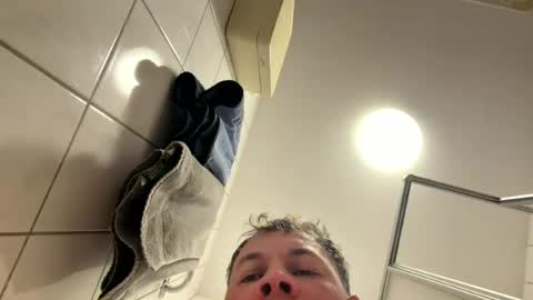 armyskater32 online show from July 2026 09:03:02 PM