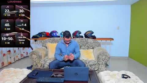 Snapshot of arnold_fit_hot98 chatting on October 2025 10:02:02 AM Arnold fit hot98 online show from October 2025 10:02:02 AM