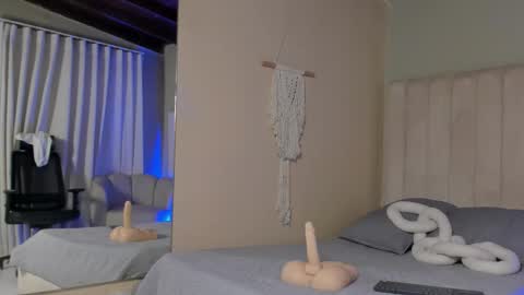 ARON BOLT online show from February 2026 11:46:02 AM