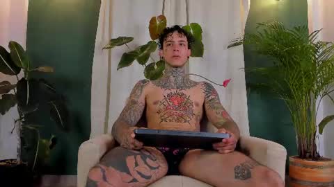 Aron ford online show from July 2026 01:21:01 AM