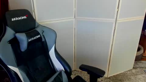 Snapshot of aron_neall chatting on December 2024 04:45:02 AM biggest penis online show from December 2024 04:45:02 AM