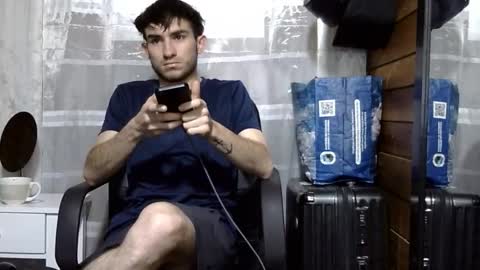 Aron G Franco online show from October 2025 06:08:02 PM