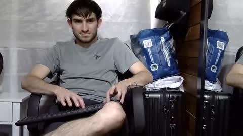 Aron G Franco online show from October 2025 07:26:02 PM